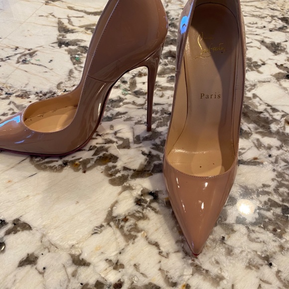 Christian Louboutin Nude Patent Leather Heels - Picture 11 of 14